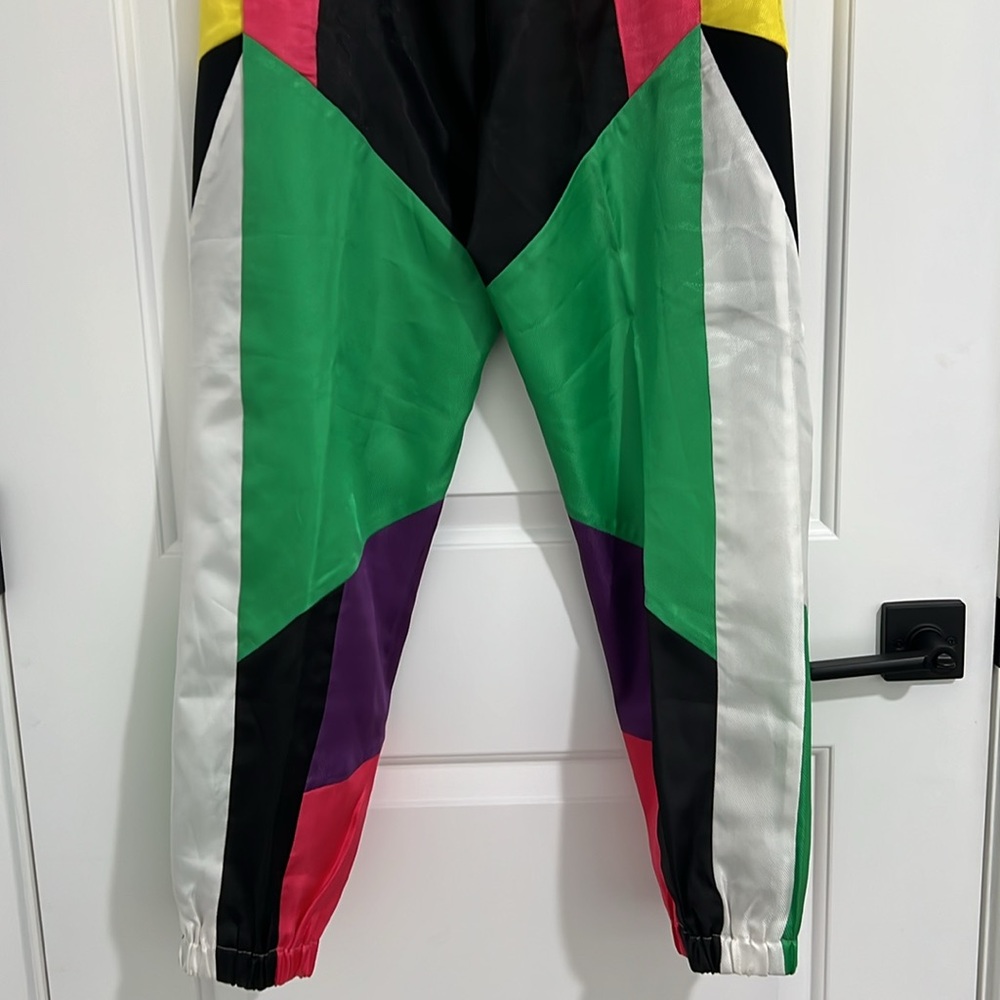 Bottoms - Picture 5 of 7